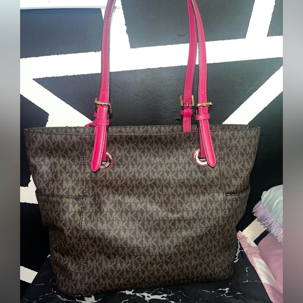 Michael Kors Jersey Handbag